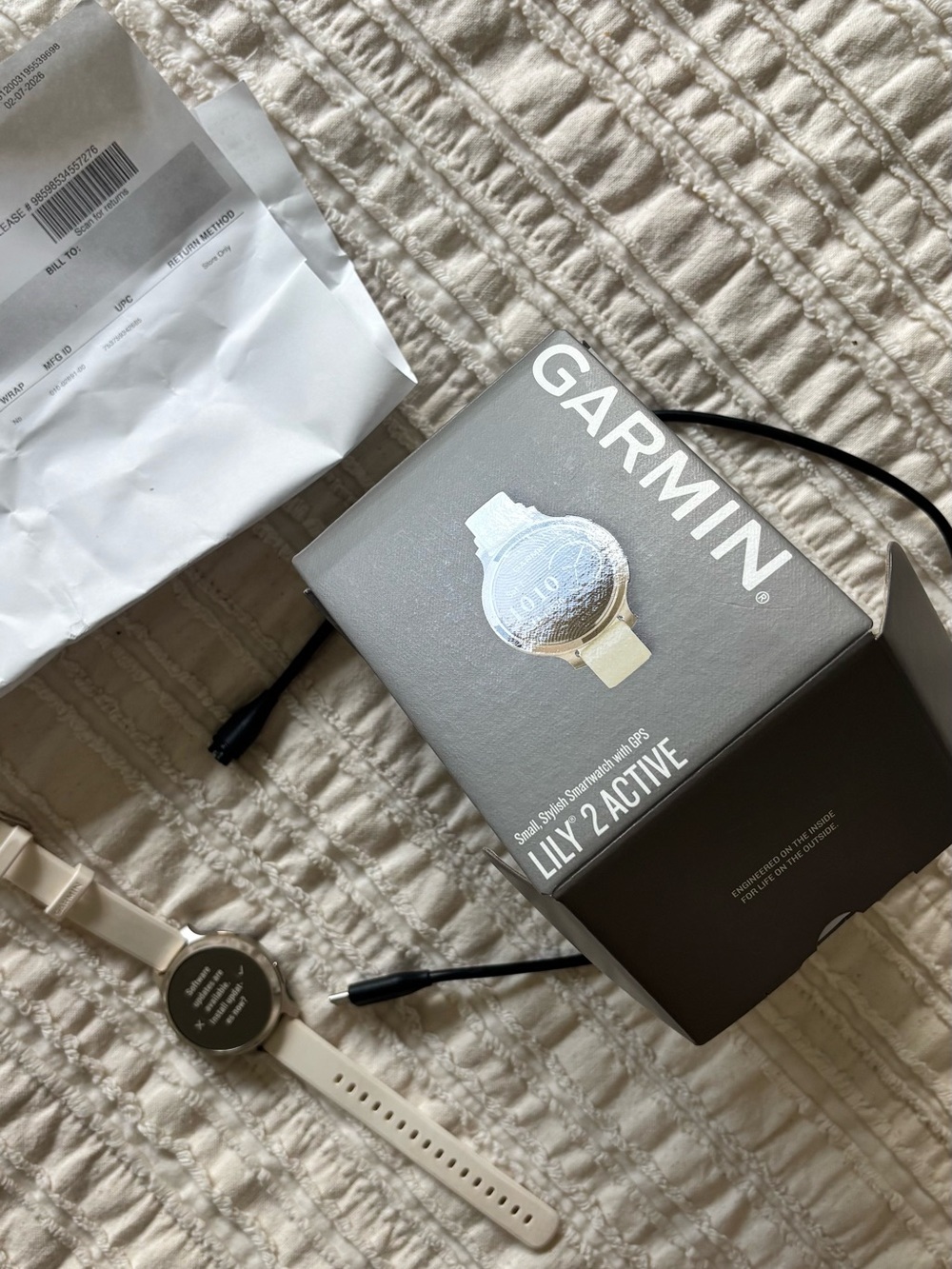 garmin Lily 2 Active Smartwatch - Cream/Beige Strap